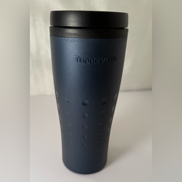 Tupperware Insulated Travel Tumbler 16 oz  Navy Blue EUC Twist tab Lid - Picture 2 of 6